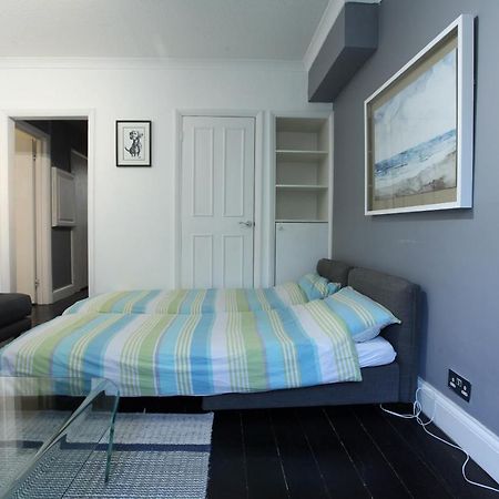 Walk To Notting Hill /Paddington 1 B/R With Patio Apartamento Londres Exterior foto