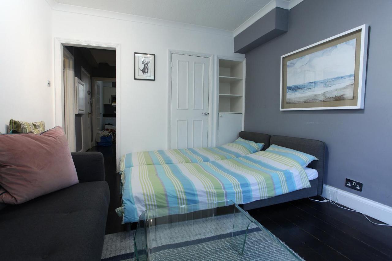 Walk To Notting Hill /Paddington 1 B/R With Patio Apartamento Londres Exterior foto